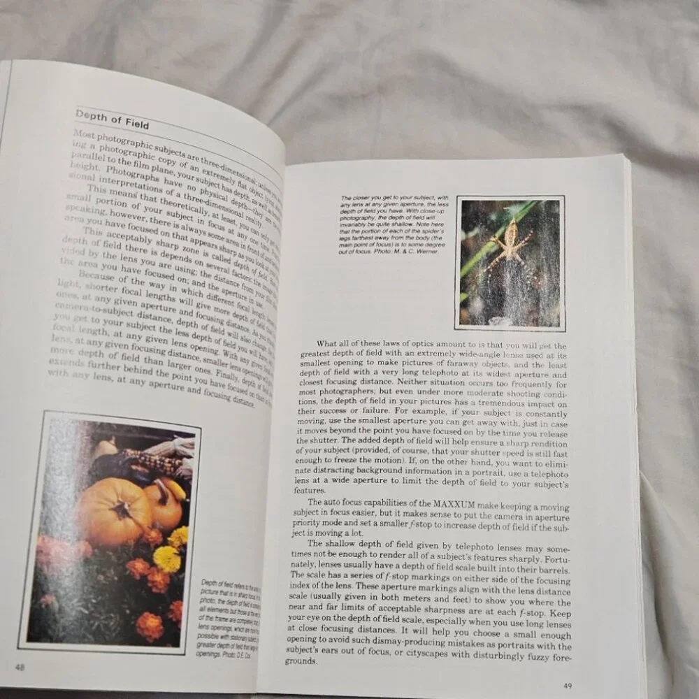 Complete Minolta Single Lens Reflex Camera and Accessory Guide Minolta Paperback - Picture 6 of 8